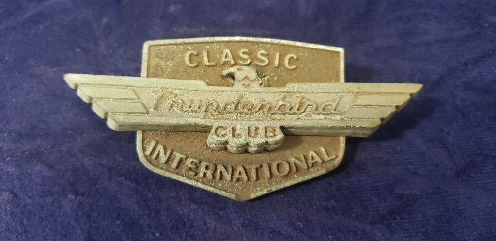 Vintage Ford Thunderbird Classic International