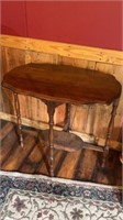 Antique occasional table 30w x 20d x 28t