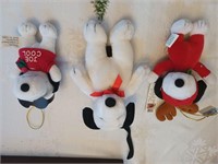 Vintage lot of 3 Snoopy stuffed dogs