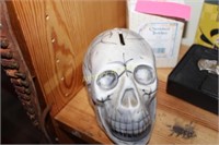 CERAMIC SKULL BANK