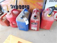 5 GAS CANS