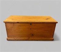 EARLY 20TH CENTURY PINE TOOL CHEST