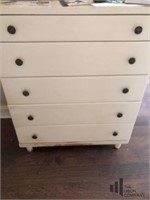 Shabby Chic Chest of Drawers