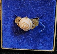 Avon 1973 Serena rose gold toned ring
