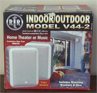 RTR Indoor/Outdoor Home Theater Or Music Speakers
