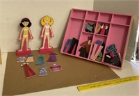 Magnetic Dress Up Dolls & Organizer