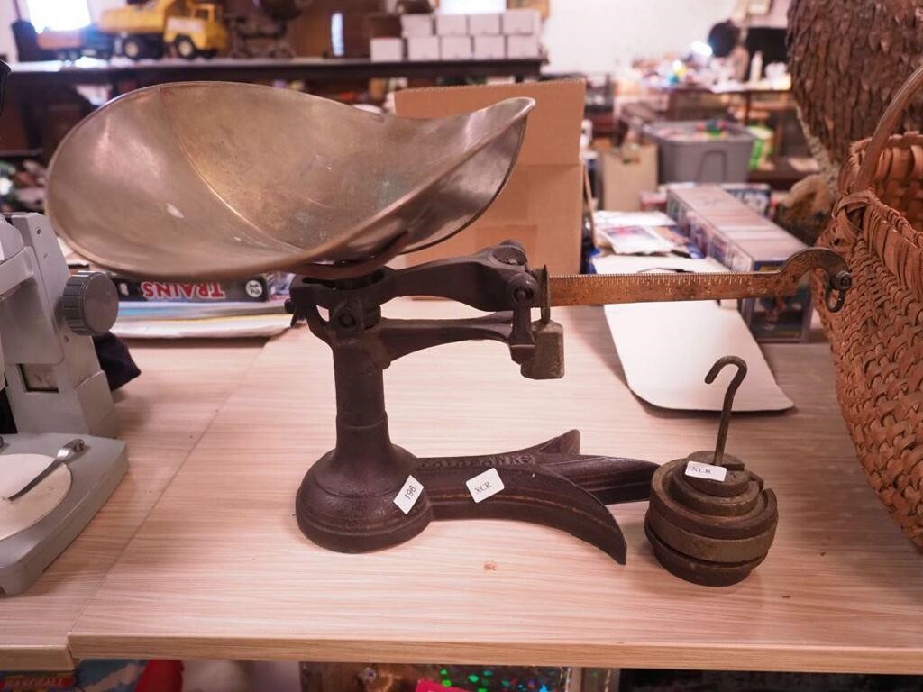 Vintage Fairbanks balance scale with weights