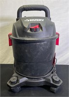 Husky 4 Gallon Wet Dry Vacuum