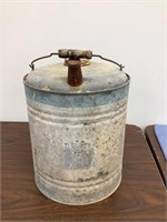 Vintage Gas Can   NOT SHIPPABLE