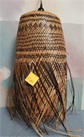 11 - WOVEN HANGING LAMP (T61)