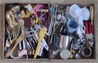 Various Kitchens Incl. Wooden Handled Knives,