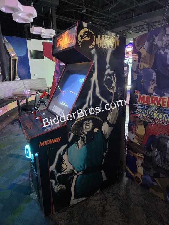 CLASSIC: Mortal Kombat 2 Arcade