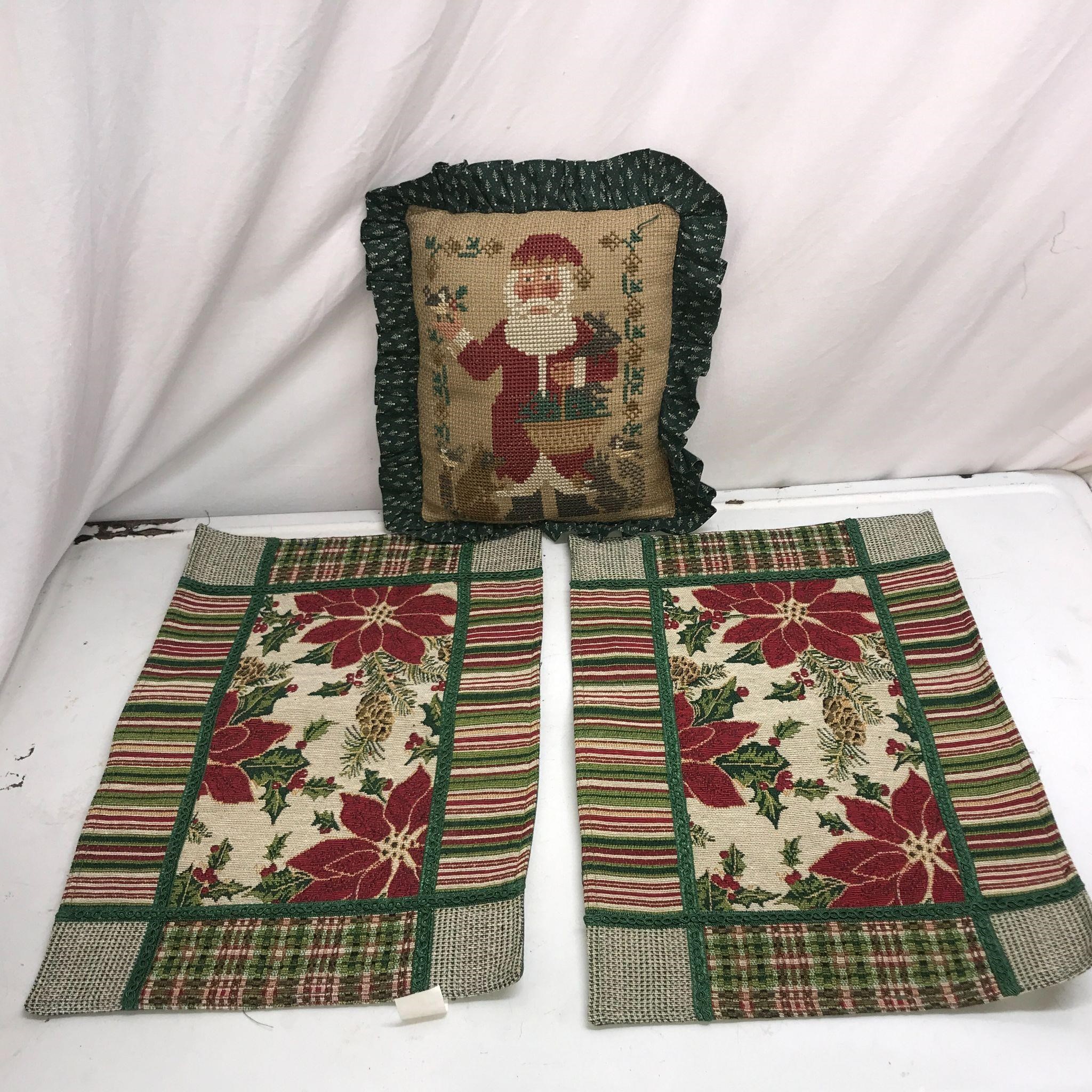Christmas Placemats and Pillow Clean