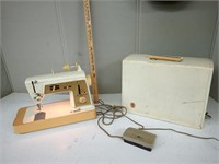 SINGER TOUCH & SEW SEWING MACHINE WORKS