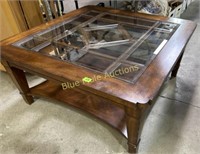 Square Glass top coffee table-19"tall,41x41