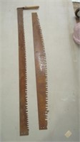 Blade with No Handle and Single Handled Saw