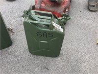 NEW ARMY METAL CAN/ GAS IN IT