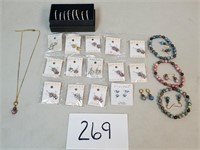 27 Pieces Fashion Jewelry