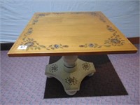 Ethan Allen Stenciled table 18.5 x 18.5