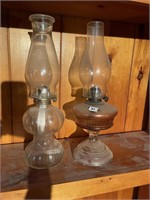 2 VINTAGE OIL LAMPS