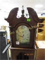 TEMPUS BATTERY OPERATED GRANDFATHER CLOCK