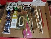 Lot Of Paint Brushes & Supplies