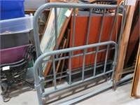 METAL ANTIQUE FULL SIZE BED WITH RAILS