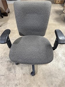 Adjustable, rolling, office chair with arms