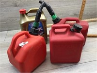 3 GALLON SIZE GAS CANS/ ANTIFREEZE 3 GALLON SIZE G