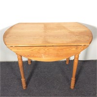 Drop Leaf Famhouse Style Dining Table