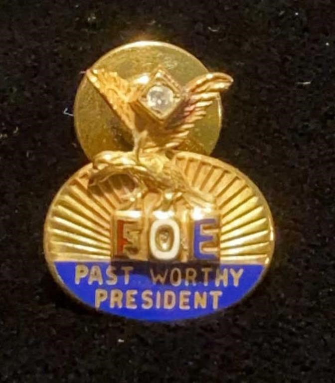 10K yellow gold & diamond  Eagles past president