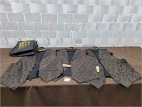 3 new scully vests size L