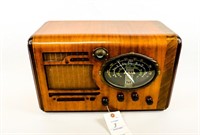 Aria 171 Table Top Radio / Restored Cabinet and