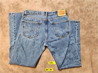 Levi's 36/34 Jeans