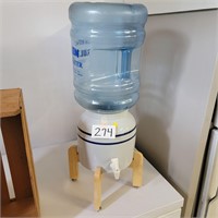 Water Dispenser Crock