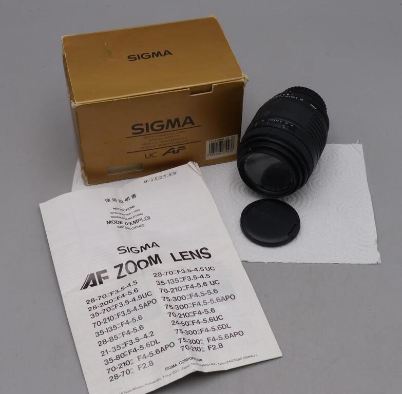 Sigma AF Zoom Lense in Box, 70-210mm F/4-5.6