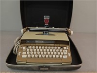 Smith-Corona Coronet automatic 12 typewriter