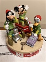 Disney Christmas- Mickey & Snow White