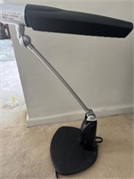 Adjustable Desk/Task Lamp