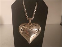 Silver heart necklace