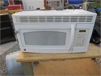 GE Under Counter Microwave (Out of Remodel)