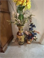 2 Flower Arrangements