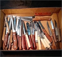 Vintage wood handled and plastic handled knives