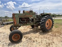 LL1 - Oliver 1850 Tractor