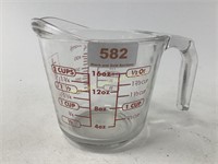 Anchor Hocking measuring cup