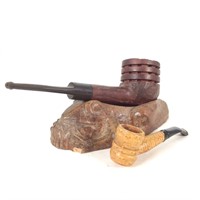 (2) Tobacco Pipes, Frog Pipe Stand