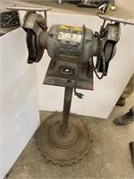 8" Elec Bench Grinder w/ Stand (works)