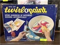 Vintage twirl o paint art kit