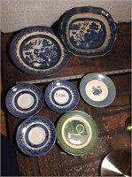 6 blue and white / Churchill/ one green plates