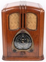 ZENITH 7-S232 CATHEDRAL RADIO